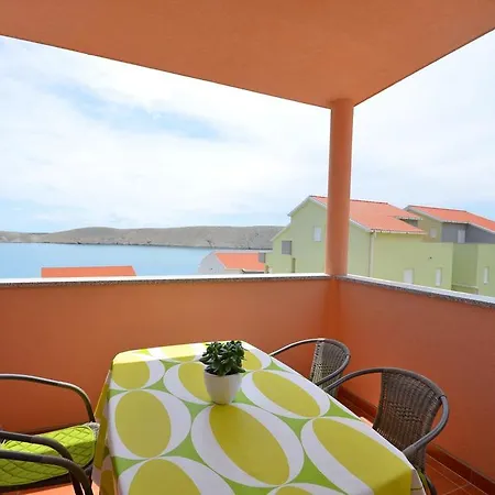 Bozica Appartement Pag Town